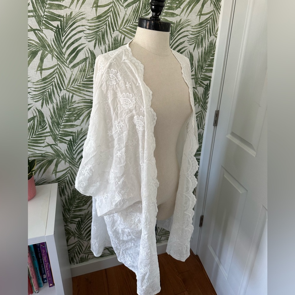 White Lacey Robe